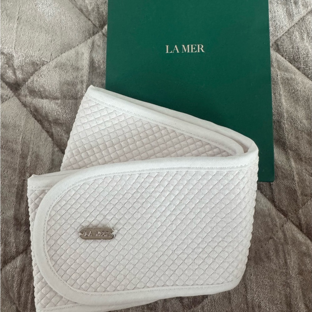 La Mer White Quilted adjustable spa headband Accessory